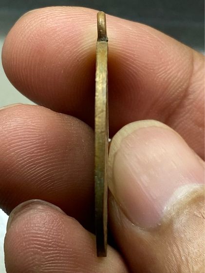 เหรียญพระพุทธชินอราชหลังหนังสือห้าแถว รูปที่ 3