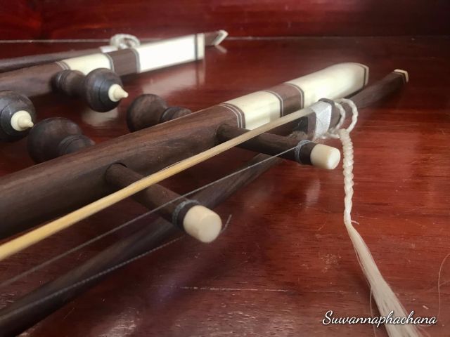 ซอเขมร หรือ โตร ขแมร์ ของสะสม สภาพดี คันละ 3000 รูปที่ 11