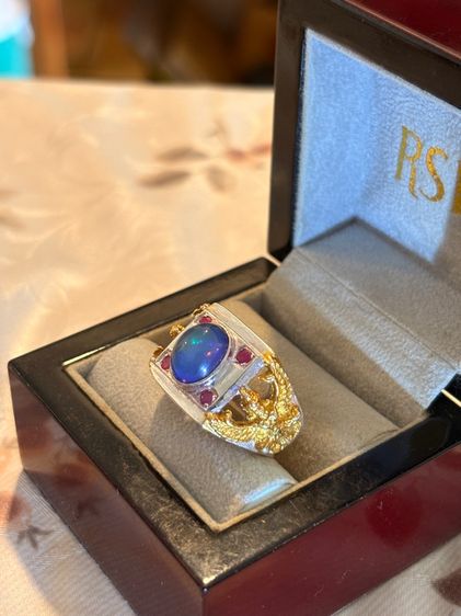 แหวนโอปอน้ำเงิน รูปที่ 3