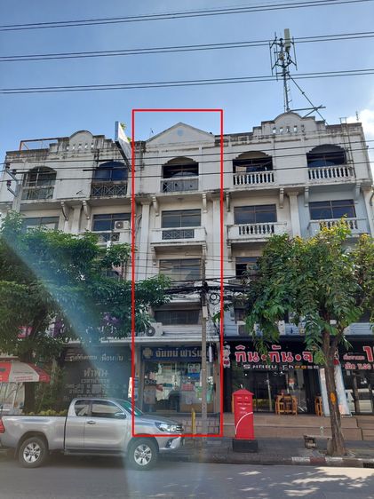ขาย อาคารพาณิชย์ 4 ชั้นครึ่ง (มีดาดฟ้า) ถนนจันทน์ สะพาน2