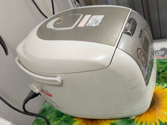 หม้อหุงข้าวดิจิตอล toshiba