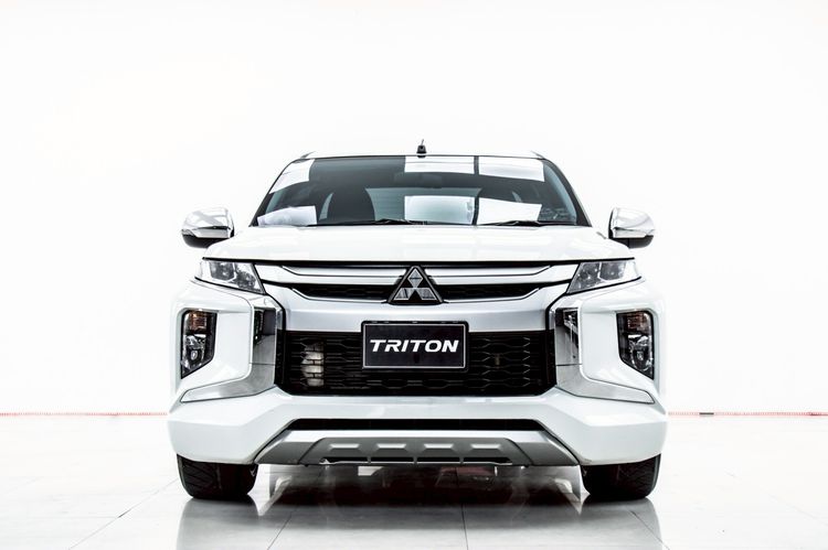 Mitsubishi Triton 2020 2.5 GLX Pickup ดีเซล ไม่ติดแก๊ส เกียร์ธรรมดา ขาว รูปที่ 4