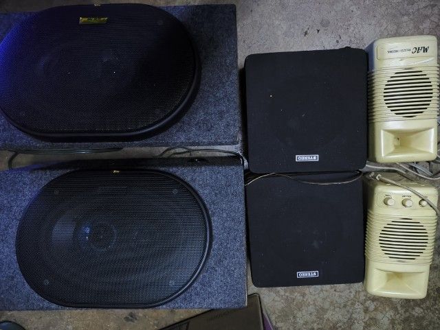 ลำโพง Blue Fox ขนาด 21x19x36 cm มี 2 ตัว รูปที่ 8