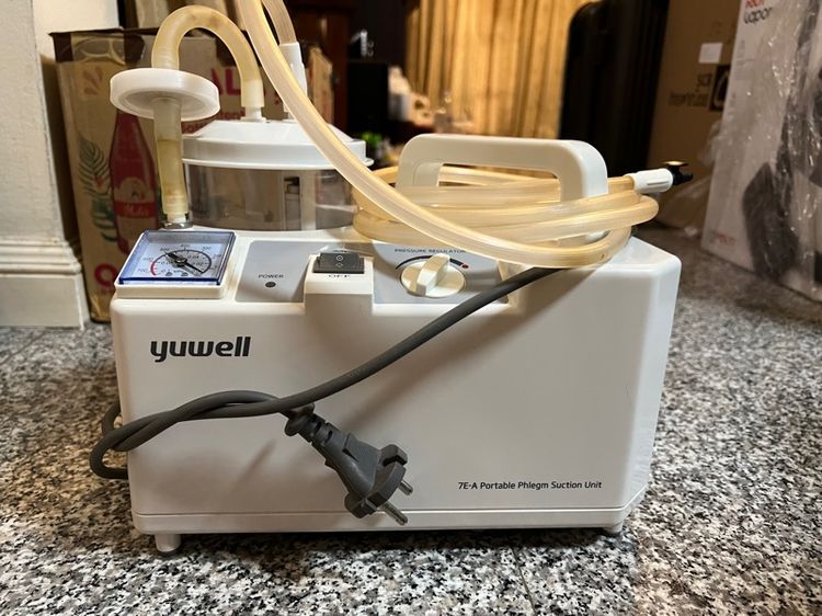เครื่องดูดเสมหะyuwell รุ่น 7E-A รูปที่ 2