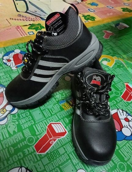 NEX III รองเท้าเซฟตี้ พื้นยางโพลียูรีเทน กันลื่นกันน้ำมัน กรด-ด่าง หัวคอมโพสิต 200 จูล

 รูปที่ 3