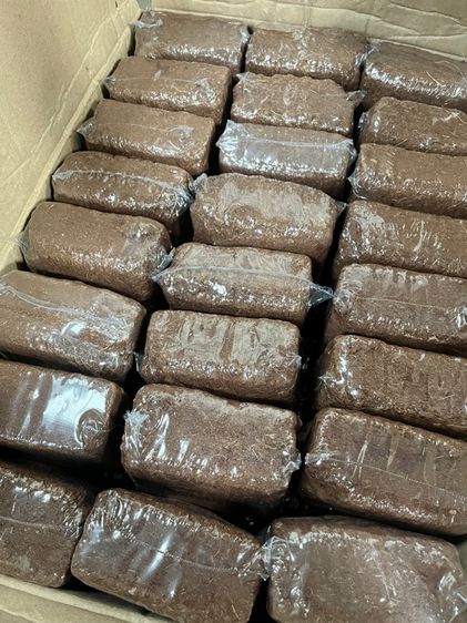 ขุยมะพร้าวอัดก้อน ล้างสารเทนนิลแล้ว ก้อนละ 200 กรัม 48 ก้อน ยกลัง ส่งฟรี รูปที่ 2