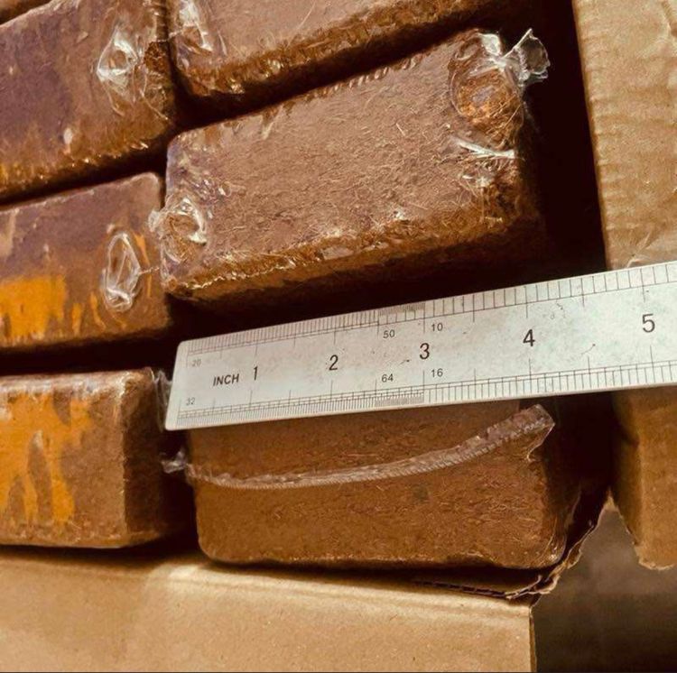 ขุยมะพร้าวอัดก้อน ล้างสารเทนนิลแล้ว ก้อนละ 200 กรัม 48 ก้อน ยกลัง ส่งฟรี รูปที่ 8