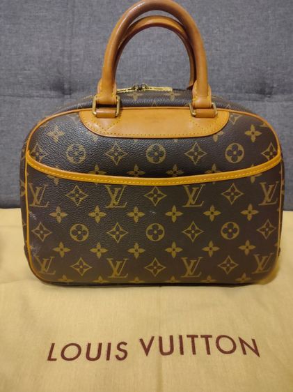 Louise Vuitton Monogram Trouville Bag ใช้งานเอง รูปที่ 4