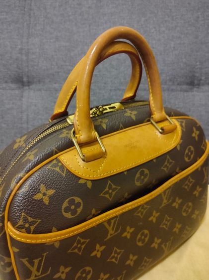 Louise Vuitton Monogram Trouville Bag ใช้งานเอง รูปที่ 2