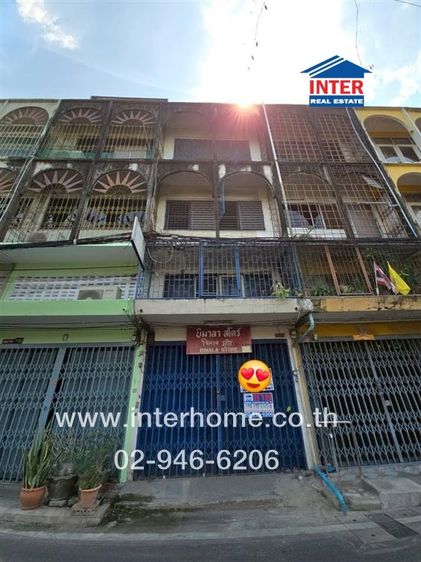 ไม่ใช่ อาคารพาณิชย์ 3.5 ชั้น 10 ตร.ว. อาคารพาณิชย์ ซอยเย็นจิต ถนนจันทน์ ถนนเย็นจิต เขตสาทร กรุงเทพมหานคร