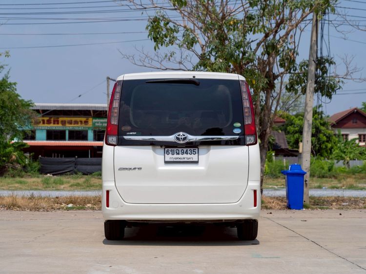 Toyota Esquire 2015 2.0 Gi Utility-car เบนซิน ไม่ติดแก๊ส เกียร์อัตโนมัติ ขาว รูปที่ 4