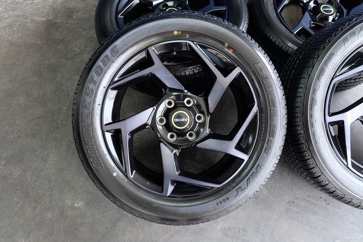 🚩 Mu-X RS 20 นิ้ว  + ยาง Bridgestone ขนาด 265 50R20  ปี24 ปลาย  รูปที่ 2