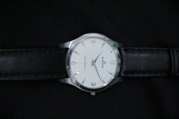 ต้อนรับปีใหม่ โปรไฟไหม้กันเลย Edox Les Genevez Ultra Slim 21161 เบามาก รูปที่ 4