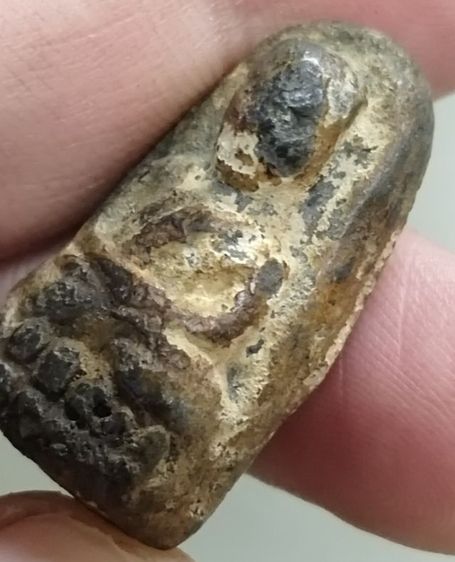 หลวงปู่ทวด พิมพ์พระรอด เนื้อว่าน ปี2497 รูปที่ 5