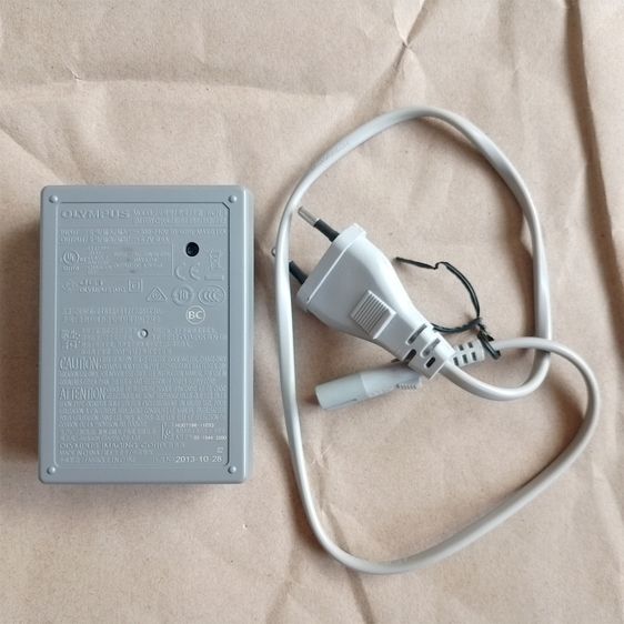Olympus BCN-1 Battery Charger รูปที่ 2