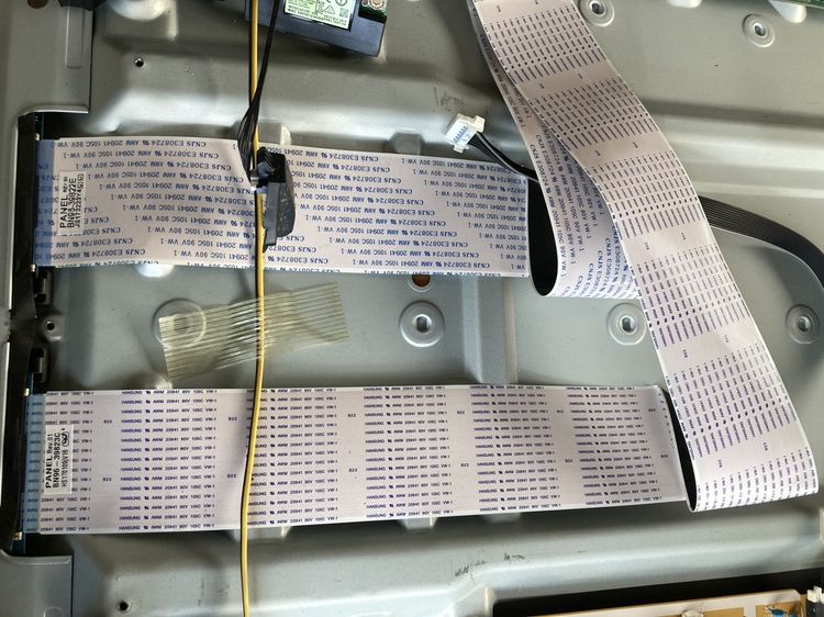 UA49KU6300 Curved49นิ้ว จอแตก เผื่อท่านไหนหาอะไหล่mainboard supplyใช้งาน รูปที่ 5