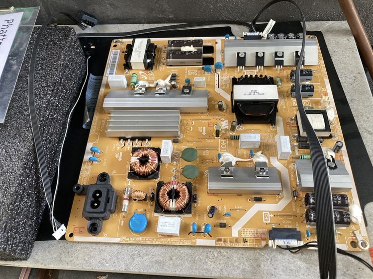 UA49KU6300 Curved49นิ้ว จอแตก เผื่อท่านไหนหาอะไหล่mainboard supplyใช้งาน รูปที่ 17