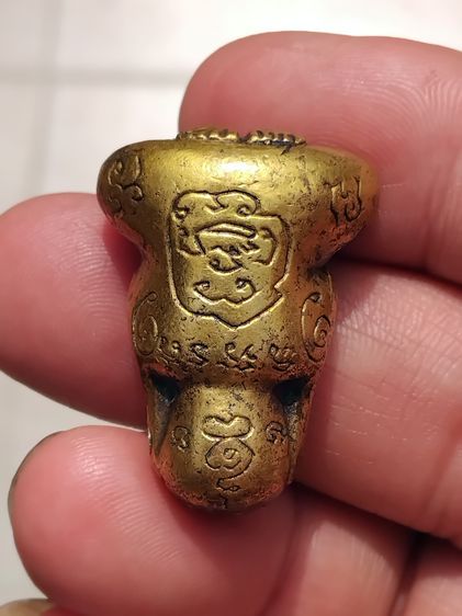 พระปิดตา เนื้อทองเลือง หลวงปู่นาค วัดห้วยจระเข้ จ.นครปฐม พิมพ์ใหญ่ สวยงาม คมชัด สภาพสวย เก่า เดิมๆ แท้ พระปิดตา วัดห้วยจระเข้ เป็นพระที่มีชื รูปที่ 8