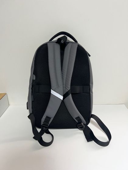 กระเป๋าสะพาย หนัง สีเทา Jacob ใช้น้อย ออก shop รูปที่ 2