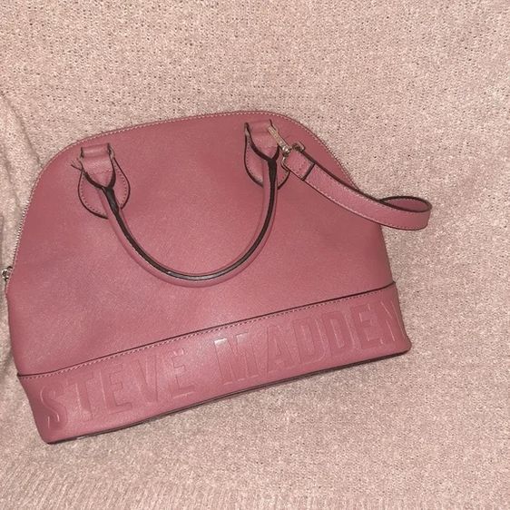 กระเป๋าสะพาย Steve Madden Pink Bag DUSTY ROSE BREVVY ของใหม่ป้ายห้อย แบรนด์แท้จากอเมริกาของใหม่ป้ายห้อย แบรนด์แท้จากอเมริกา รูปที่ 2