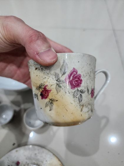 ชุดเครื่องแก้ว จานชาม ถ้วย เหมาๆ ทั้งหมด และของสะสม เก่าเก็บ เดิมๆ รุ่นเก่า หายาก ขายตามสภาพ เหมาๆ พร้อมส่ง รูปที่ 8