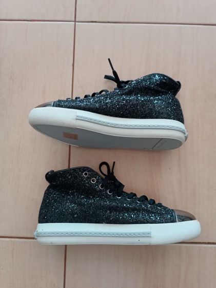 รองเท้าแบรนด์ miumiu มือสองของแท้ รูปที่ 3