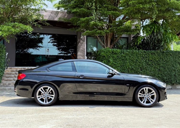 BMW Series 4 2015 420d Sedan āļāļĩāđāļāļĨ āđāļĄāđāļāļīāļāđāļāđāļŠ āđāļāļĩāļĒāļĢāđāļāļąāļāđāļāļĄāļąāļāļī āļāļģ āļĢāļđāļāļāļĩāđ 2