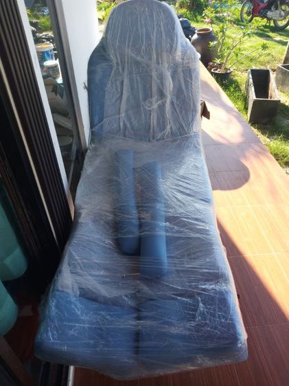 เตียงนวดสปาสัก แต่งคิ้ว ทำเล็บ รูปที่ 3