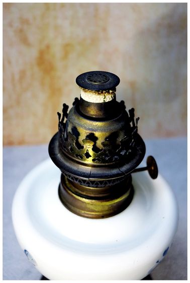 ตะเกียงแก้ว milk glass รูปที่ 8