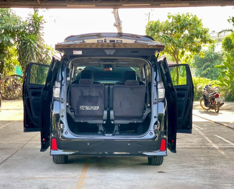 Toyota Vellfire 2015 2.5 Hybrid ZR G Edition E-Four 4WD Van ไฮบริด ไม่ติดแก๊ส เกียร์อัตโนมัติ ดำ รูปที่ 2