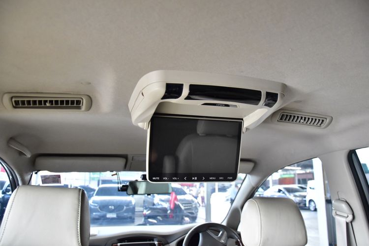 Toyota Innova 2015 2.0 V Utility-car เบนซิน ไม่ติดแก๊ส เกียร์อัตโนมัติ เทา รูปที่ 4