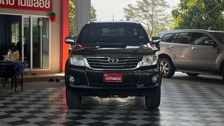 Toyota Hilux Vigo Champ 2012 Smart Cab 2.5 E VNT Prerunner Pickup ดีเซล ไม่ติดแก๊ส เกียร์ธรรมดา ดำ รูปที่ 2