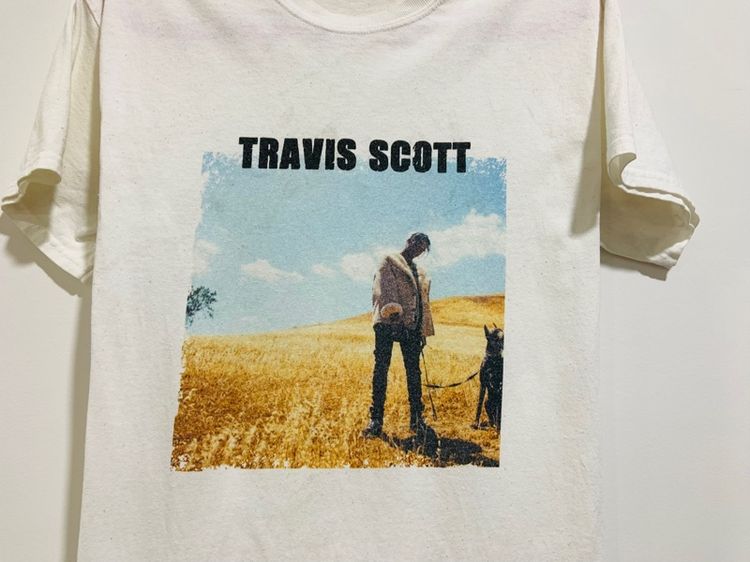 เสื้อยืด TRAVIS SCOTT 💯 size ขนาด อก 21 ยาว 27.5 นิ้ว สภาพดีมาก ไม่มีข้าง ดีเทลสวย สกีนจม ลายสวยหายากน่าสะสมครับ รูปที่ 2