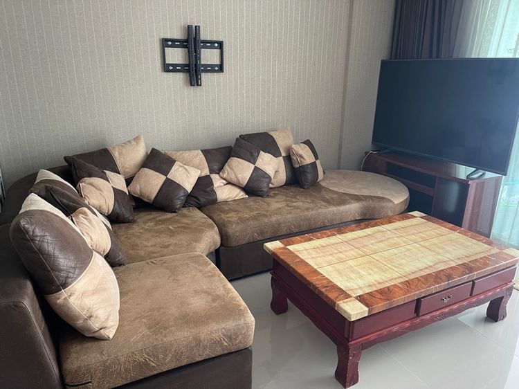 ชุดโซฟาพร้อมทีวี 72“