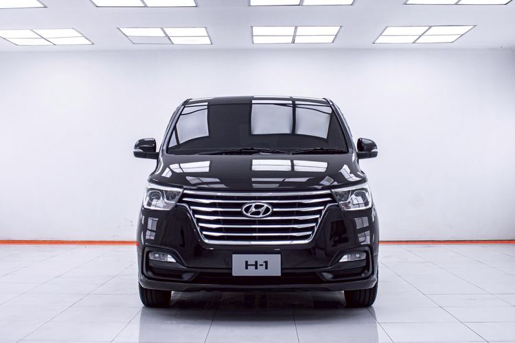 Hyundai H-1  2019 2.5 Elite Utility-car ดีเซล ไม่ติดแก๊ส เกียร์อัตโนมัติ น้ำตาล รูปที่ 4