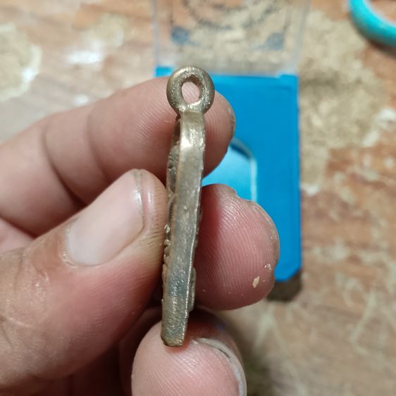 หลวงพ่อไปล่จอบ4เนื้ทองเเดง รูปที่ 4