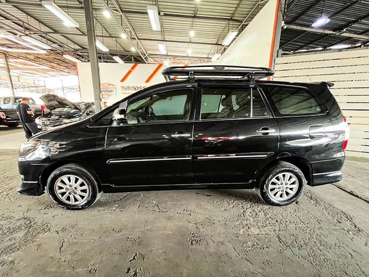 Toyota Innova 2013 2.0 V Utility-car เบนซิน ไม่ติดแก๊ส เกียร์อัตโนมัติ ดำ รูปที่ 4