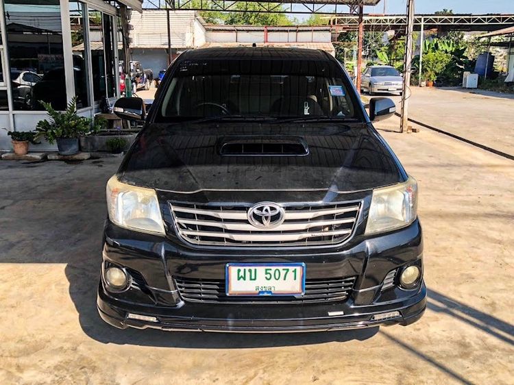 Toyota Hilux Vigo Champ 2013 Smart Cab 2.5 E Pickup ดีเซล ไม่ติดแก๊ส เกียร์ธรรมดา ดำ รูปที่ 2