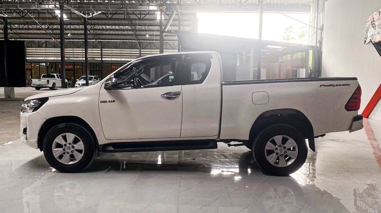 Toyota Hilux Revo 2020 2.4 J Plus Prerunner Pickup ดีเซล ไม่ติดแก๊ส เกียร์ธรรมดา ขาว รูปที่ 4