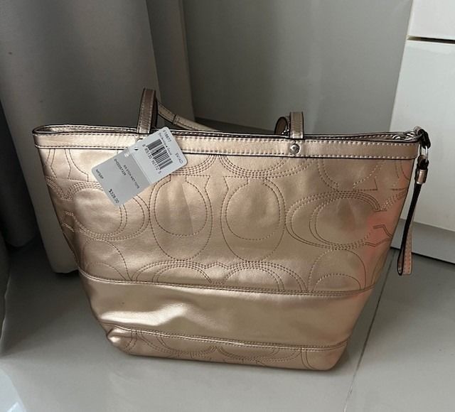 กระเป๋าสะพาย รูปที่ 4