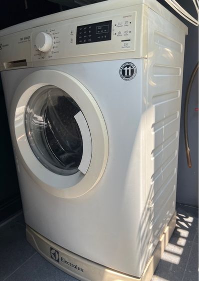 เครื่องซักผ้าฝาหน้า Electrolux 7 kg. รูปที่ 4