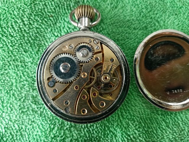 นาฬิกาพก West End Watch Co.หน้ากระเบื้องโบราณ รูปที่ 15