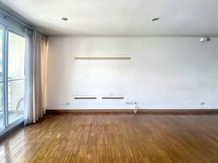 Sansiri 108 ตร.ม. 3 ห้องนอน 2 ห้องน้ำ คอนโดสำหรับ ขายใน ทุ่งมหาเมฆ รูปที่ 4