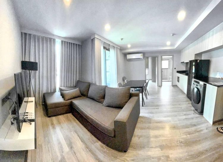 ตกแต่งครบ Major Development 60 ตร.ม. 2 ห้องนอน 2 ห้องน้ำ คอนโดสำหรับ ขายใน ดินแดง