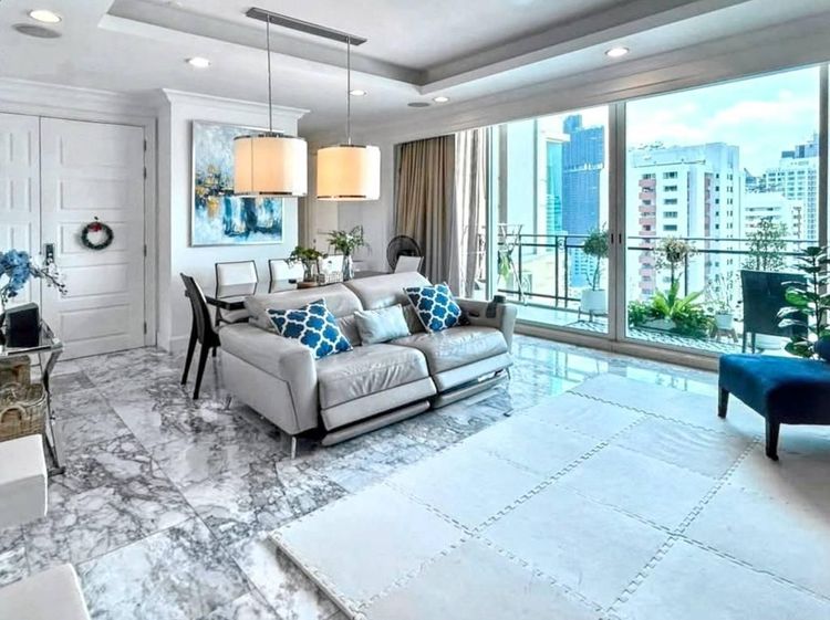ตกแต่งครบ Major Development 143 ตร.ม. 3 ห้องนอน 3 ห้องน้ำ คอนโดสำหรับ ขายใน คลองตันเหนือ รูปที่ 2