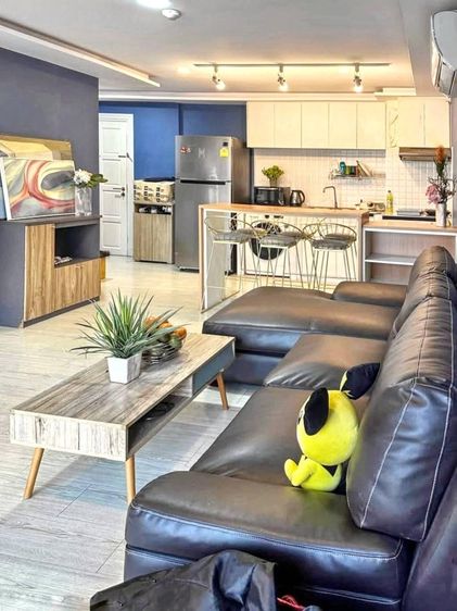 ตกแต่งครบ อื่นๆ 63 ตร.ม. 1 ห้องนอน 1 ห้องน้ำ คอนโดสำหรับ ขายใน จอมพล รูปที่ 2