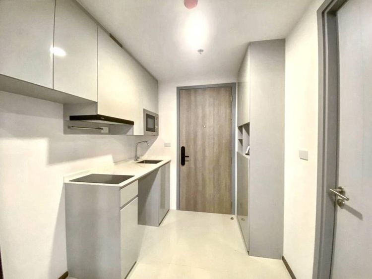 ตกแต่งครบ อื่นๆ 27 ตร.ม. สตูดิโอ 1 ห้องน้ำ คอนโดสำหรับ ขายใน ห้วยขวาง รูปที่ 3