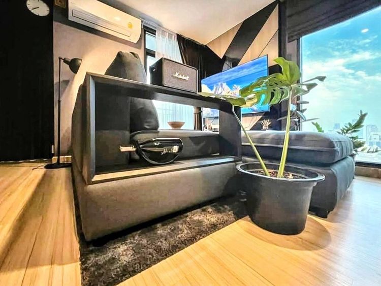 ตกแต่งครบ CMC Group 58 ตร.ม. 2 ห้องนอน 2 ห้องน้ำ คอนโดสำหรับ ขายใน ทุ่งวัดดอน รูปที่ 2