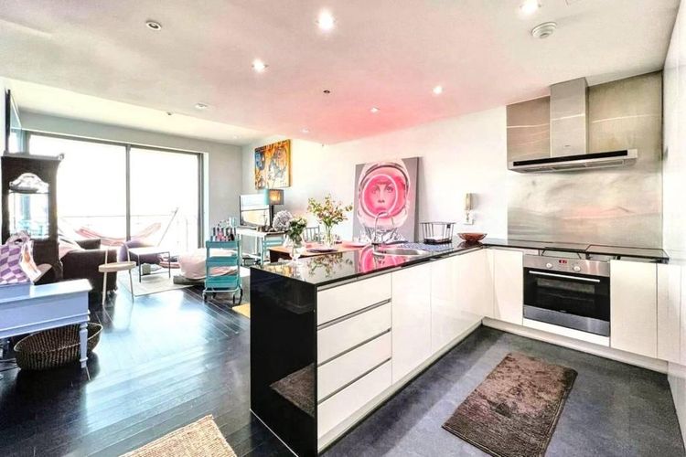 99 ตร.ม. 2 ห้องนอน 2 ห้องน้ำ คอนโดสำหรับ ขายใน บางโพงพาง