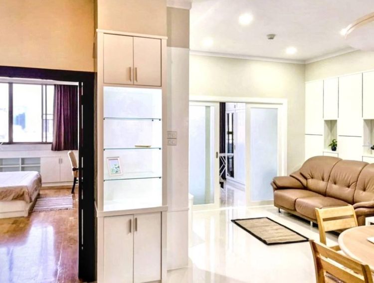 ตกแต่งครบ Supalai 75 ตร.ม. 2 ห้องนอน 1 ห้องน้ำ คอนโดสำหรับ ขายใน คลองตันเหนือ